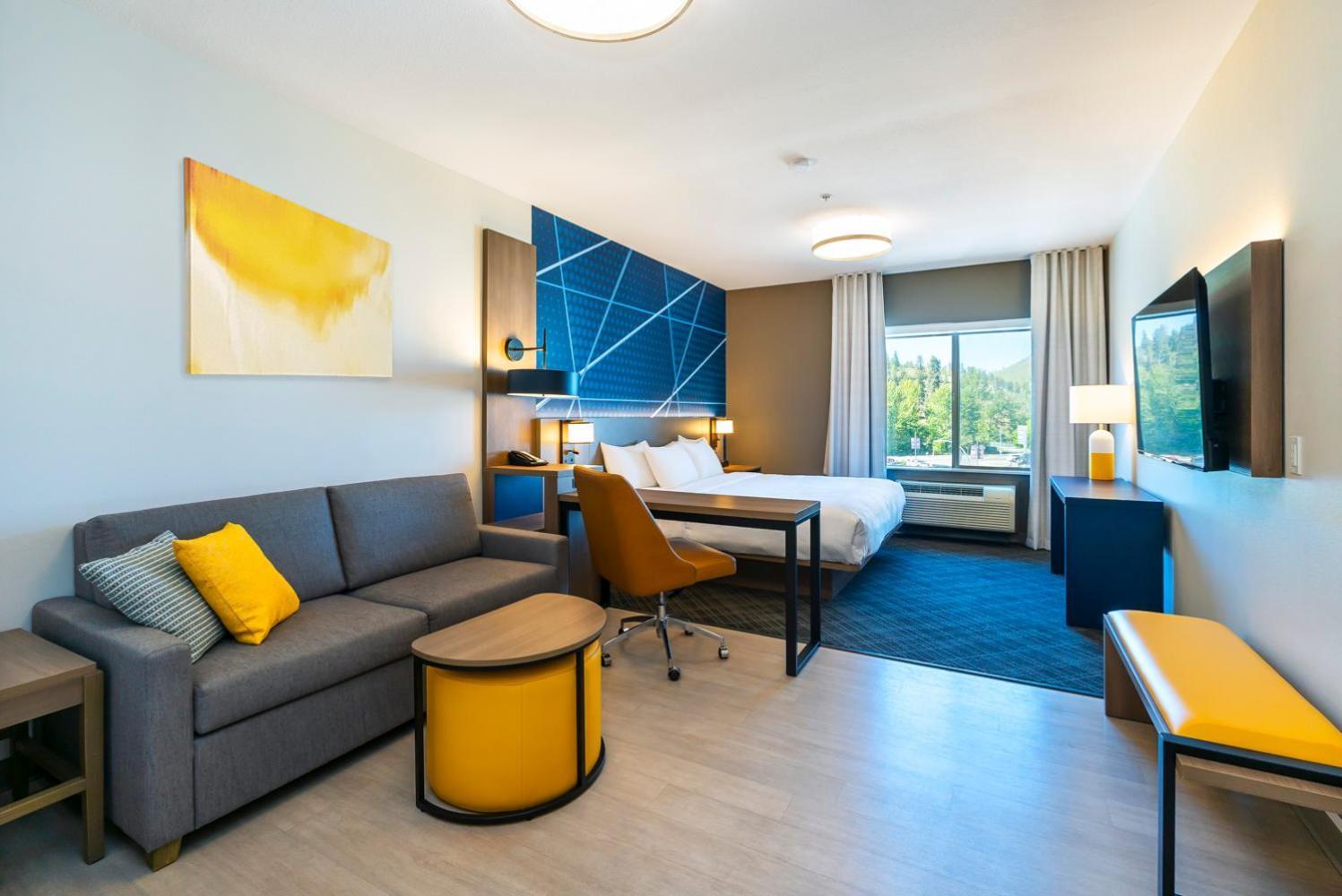 Comfort Suites Κελόουνα  Εξωτερικό φωτογραφία