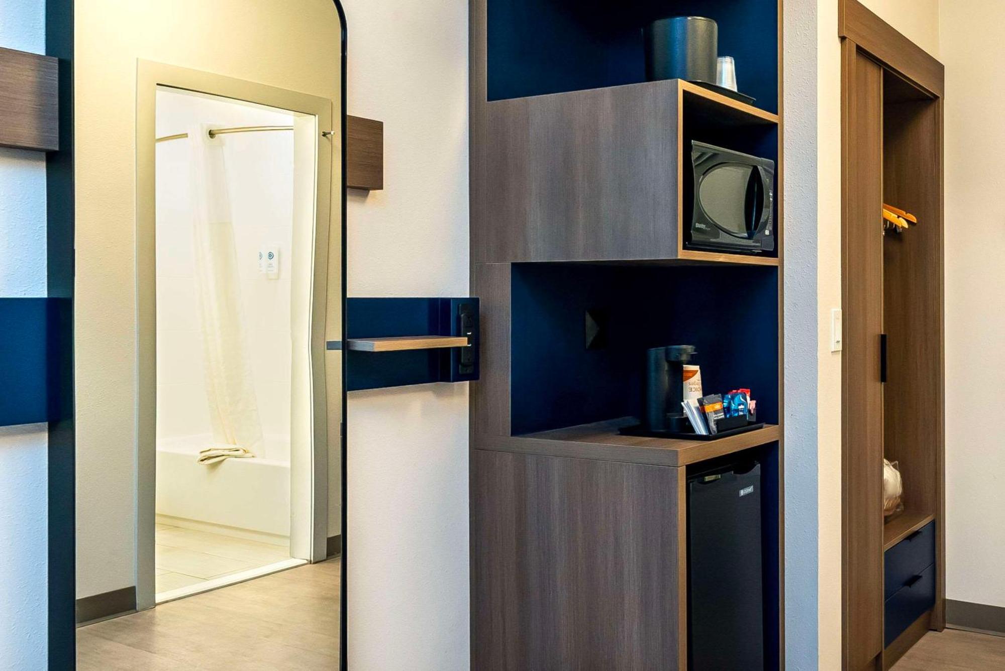 Comfort Suites Κελόουνα  Εξωτερικό φωτογραφία