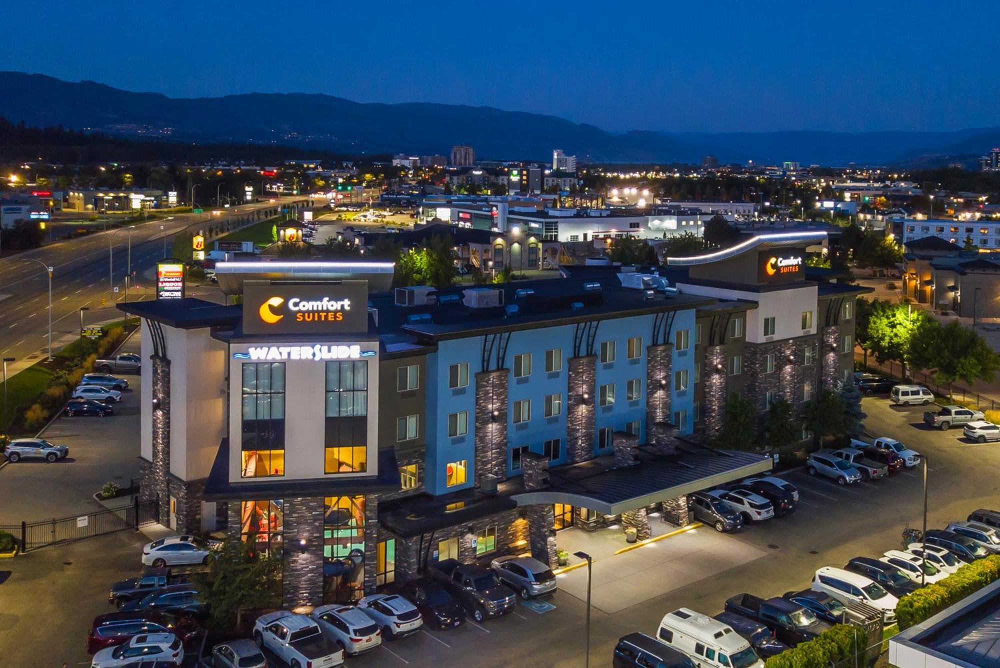 Comfort Suites Κελόουνα  Εξωτερικό φωτογραφία